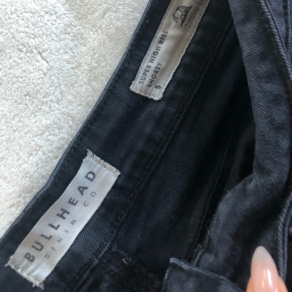 Bullhead Super High Rise Shorts! - Picture 3 of 4